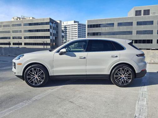 2026 Porsche Cayenne Cayenne