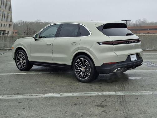 2026 Porsche Cayenne Cayenne