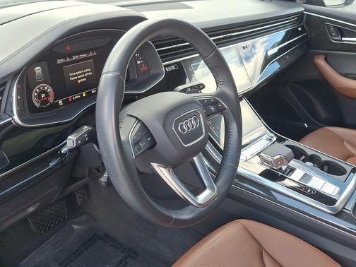 2020 Audi Q8 55 Prestige