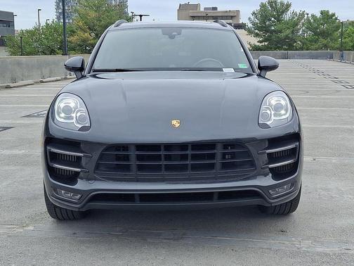 Grey 2018 Porsche Macan Macan Turbo