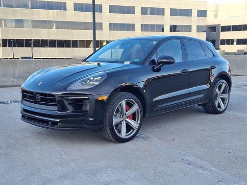 2026 Porsche Macan S