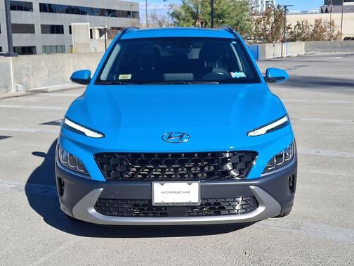 2022 Hyundai KONA Limited