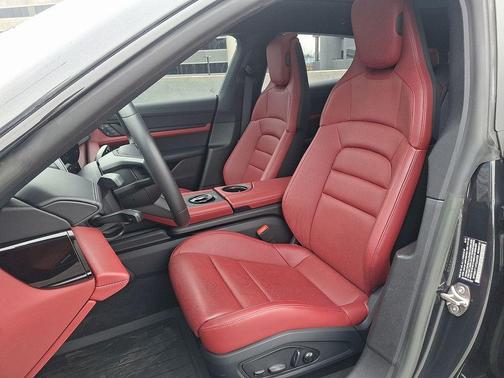 2023 Porsche Taycan 4S