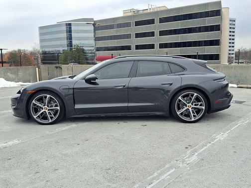 2023 Porsche Taycan 4S