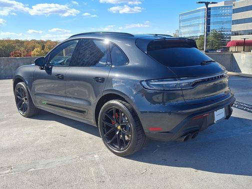 2022 Porsche Macan GTS