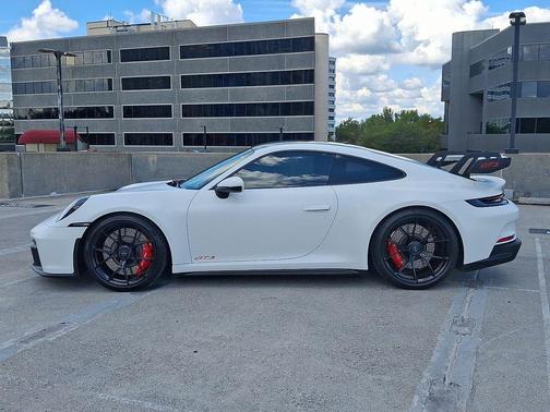 2022 Porsche 911 GT3