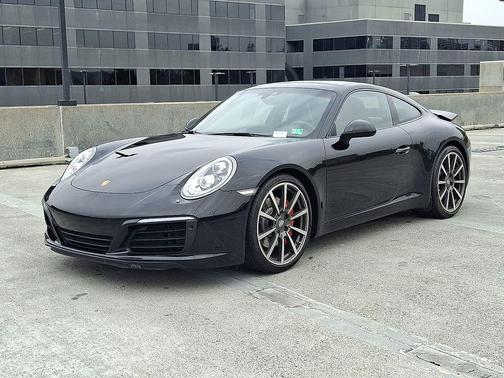 2017 Porsche 911 Carrera S