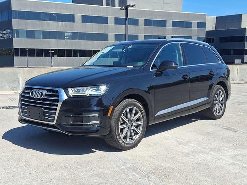 2019 Audi Q7 45 Premium Plus