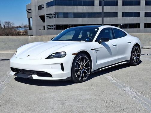 2026 Porsche Taycan 4
