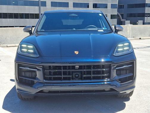 Paint to Sample 2026 Porsche Cayenne GTS