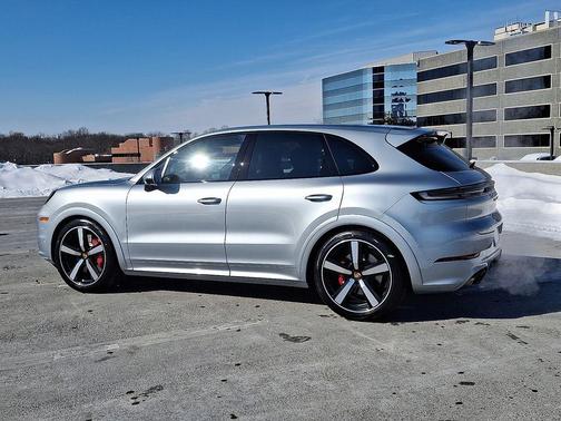 2026 Porsche Cayenne GTS