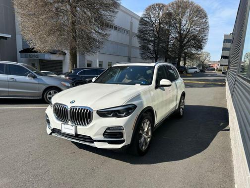 Alpine White 2019 BMW X5 xDrive40i
