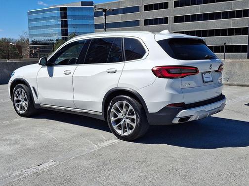 Alpine White 2019 BMW X5 xDrive40i