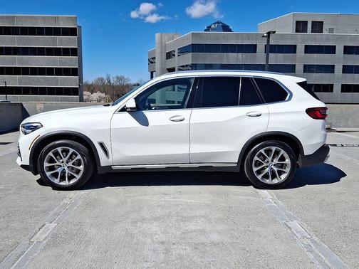 Alpine White 2019 BMW X5 xDrive40i