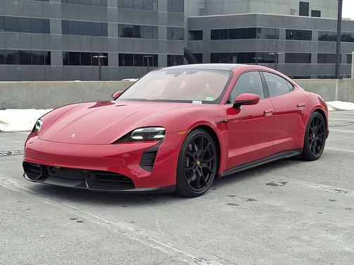 2023 Porsche Taycan GTS