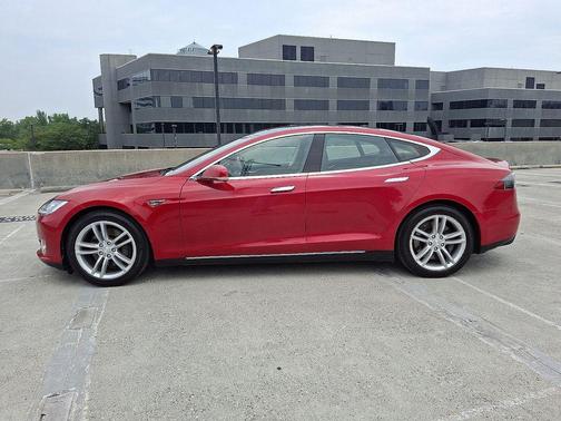 2014 Tesla Model S P85D