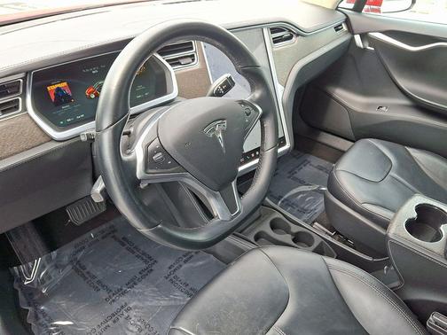 2014 Tesla Model S P85D