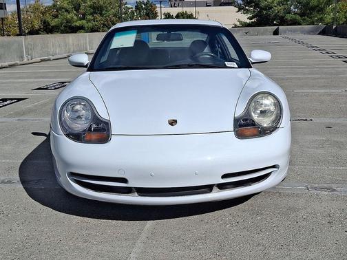 1999 Porsche 911 Carrera 4