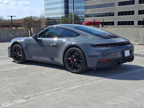 2026 Porsche 911 Carrera 4S