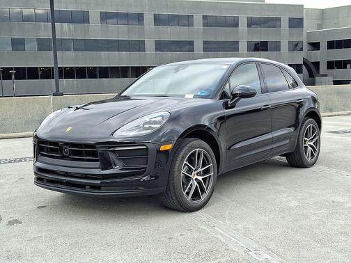2026 Porsche Macan 