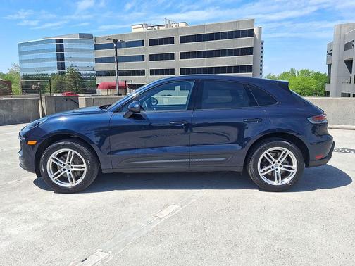Night Blue 2023 Porsche Macan Macan