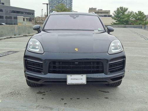 2023 Porsche Cayenne Cayenne
