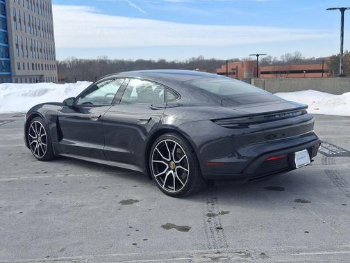 2024 Porsche Taycan Base