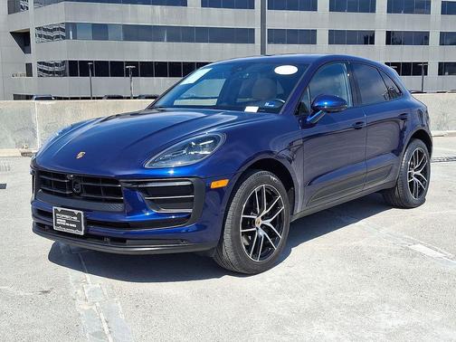 2023 Porsche Macan 