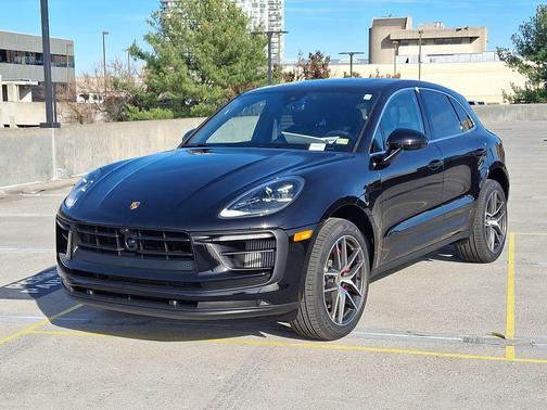 2025 Porsche Macan S