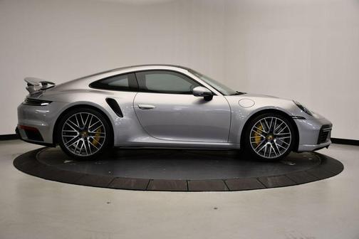 2024 Porsche 911 Turbo