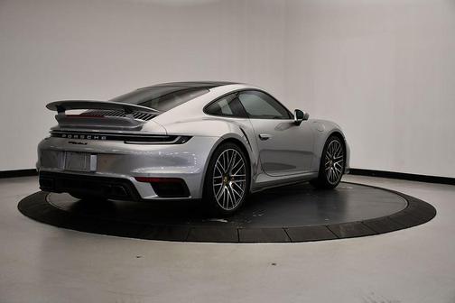 2024 Porsche 911 Turbo