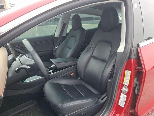 2019 Tesla Model 3 Standard Range