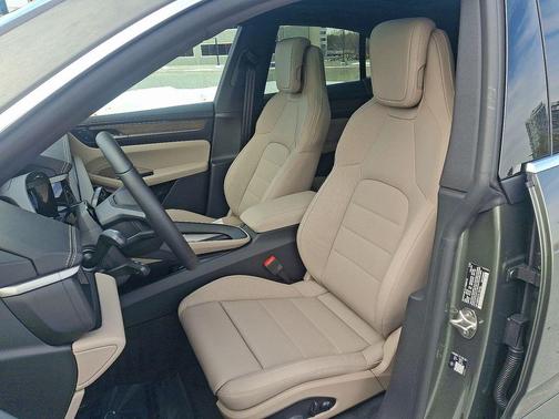 2026 Porsche Macan 4S