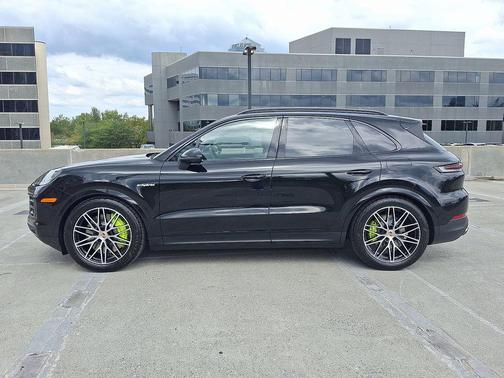 2026 Porsche Cayenne Cayenne