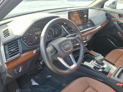2021 Audi Q5 45 Premium