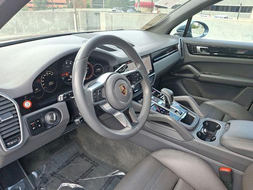 2019 Porsche Cayenne Cayenne