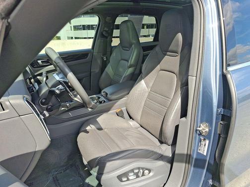 2019 Porsche Cayenne Cayenne
