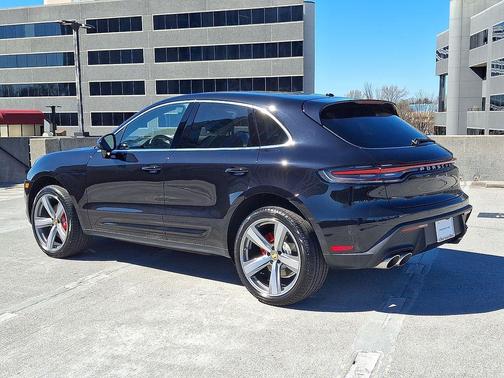 Jet Black Metallic 2026 Porsche Macan Macan S