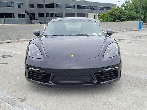 2024 Porsche 718 Cayman 