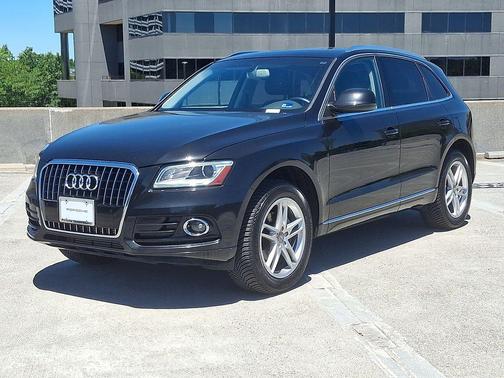 Phantom Black Pearl 2013 Audi Q5 2.0T Premium Plus