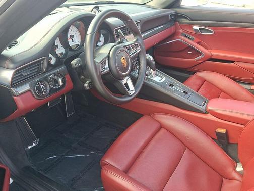 2017 Porsche 911 Turbo S