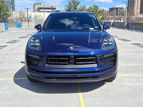 2025 Porsche Macan 