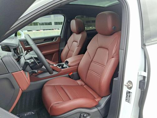 2026 Porsche Cayenne S