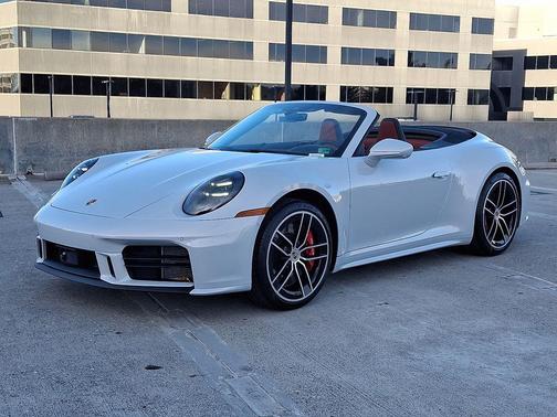 2026 Porsche 911 Carrera 4S