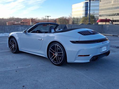 2026 Porsche 911 Carrera 4S