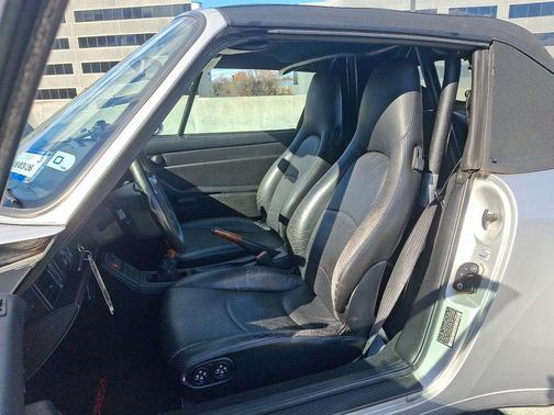 1998 Porsche 911 911 Carrera Cabriolet