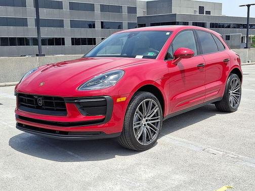 2025 Porsche Macan 