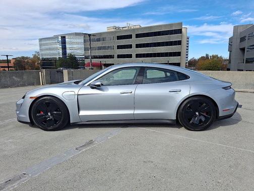 2023 Porsche Taycan 4S