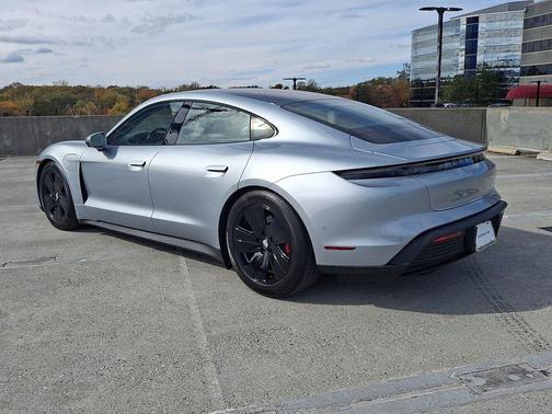 2023 Porsche Taycan 4S