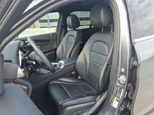 2018 Mercedes-Benz GLC 300 4MATIC
